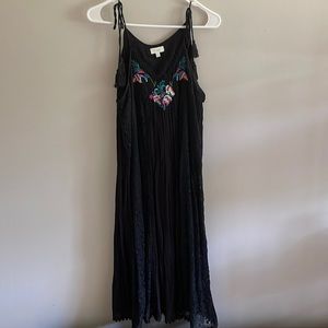 Black dress with colorful embroidery size 1XL from ChicSoul